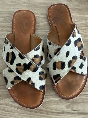 Ariat Leopard Print Cross-Strap Slide Sandals - White/Brown/Black